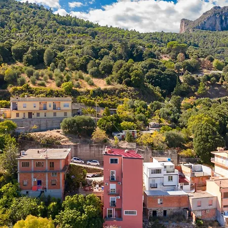 Sa Omu De Sa Palgia Hébergement de vacances Jerzu